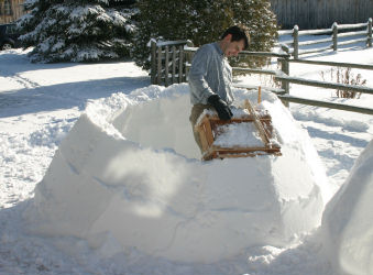 second igloo partly done